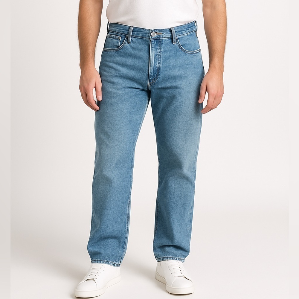 Levi’s 501 Straight Leg Jeans Light Blue Button Fly Size 38x32